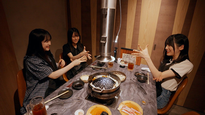 しいたけやじゃがいもを巡って、争奪ジャンケン大会も