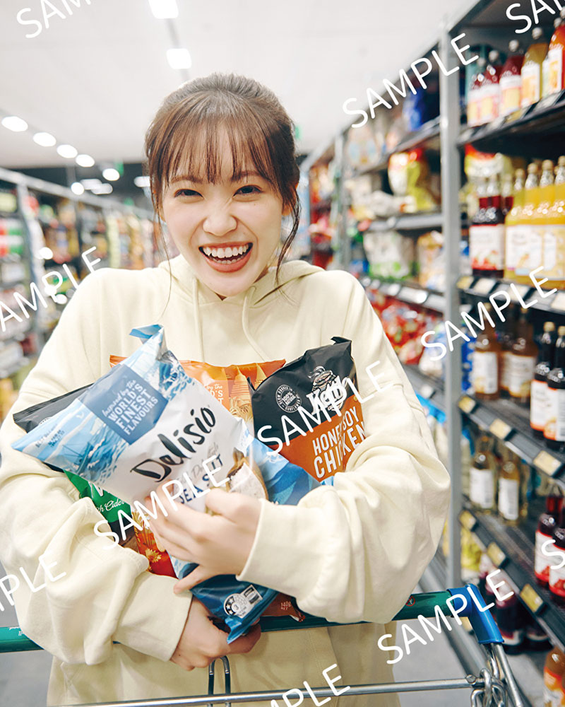 櫻坂46松田里奈1st写真集『まつりの時間』(幻冬舎)より@Loppi・HMV特典ポストカード