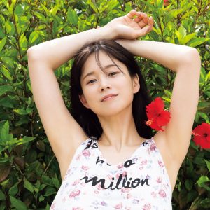 30歳 現役看護師グラドル、念願の1st写真集発売！柔らかすぎるIカップボディーの大胆ショット