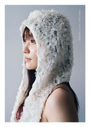 【Amazon.co.jp限定】菅井友香 写真集『 たびすがい 』＋カレンダー『 よるすがい 』《初回限定セット版》Amazon限定メッセージプリント入り生写真付きVer.