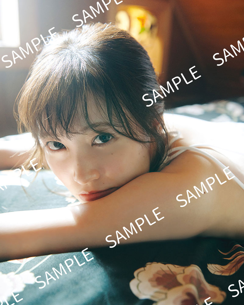 櫻坂46松田里奈1st写真集『まつりの時間』(幻冬舎)より星野書店近鉄パッセ店特典B3折り目なしポスター