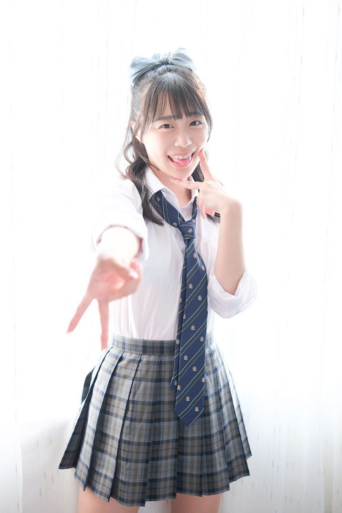 グラビアアイドル一宮あいイメージDVD「見つめあい」より