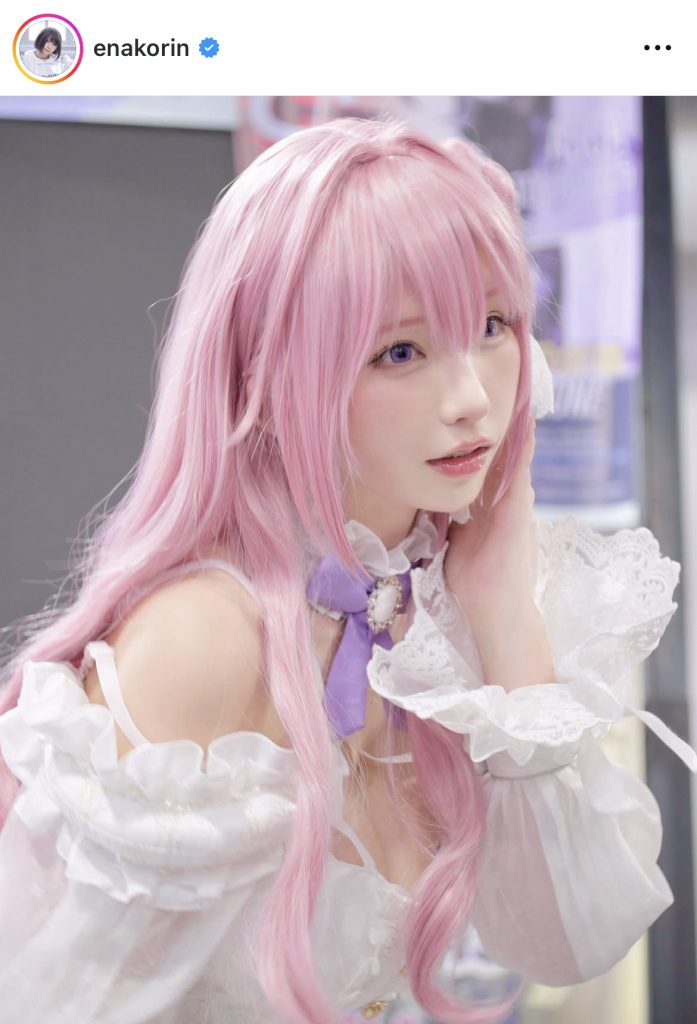 ゲーム「勝利の女神:NIKKE」ドロシーのコスプレ姿