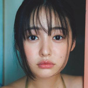 19歳 白濱美兎、オトナ未満なグラビアショット