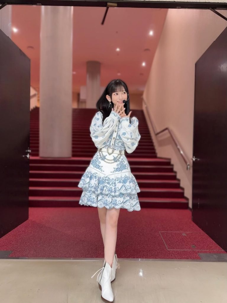 乃木坂46池田瑛紗公式インスタグラム(teresaikedaofficial)より