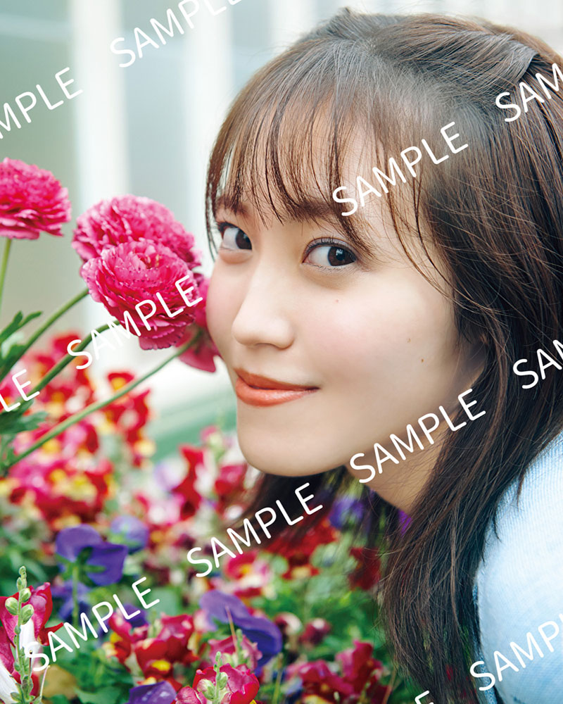 櫻坂46松田里奈1st写真集『まつりの時間』(幻冬舎)よりコーチャンフォー特典ポストカード