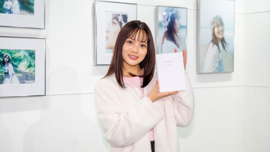 「宮田愛萌写真展『＃6E0304』」取材会より