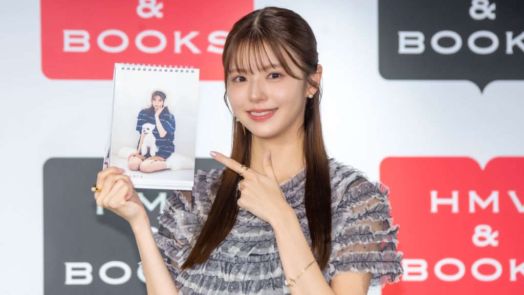 『鈴木ゆうか 2026年卓上カレンダー』発売記念取材会より