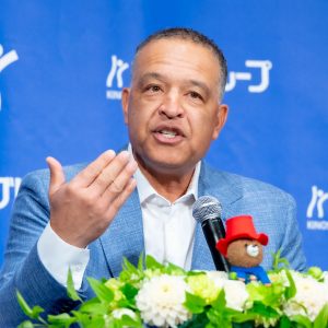 ドジャース ロバーツ監督「大谷選手は、本当に特別な特別な選手」「彼らしくいてほしい」来季の活躍にも期待