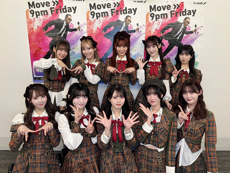 10月24日にはテレビ朝日系「MUSIC STATION」に生出演し、今話題のバズリ曲『超特急逃走中』『ラブソングに襲われる』をスペシャルメドレーにて披露しました