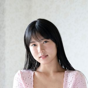 現役女子大生がグラビアデビュー、“清楚なままで”いられない刺激的なシーンを連発　