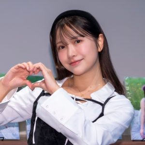 グラビアアイドル鈴木聖、1st写真集発売！体作りのこだわりは二郎系と牛丼を我慢