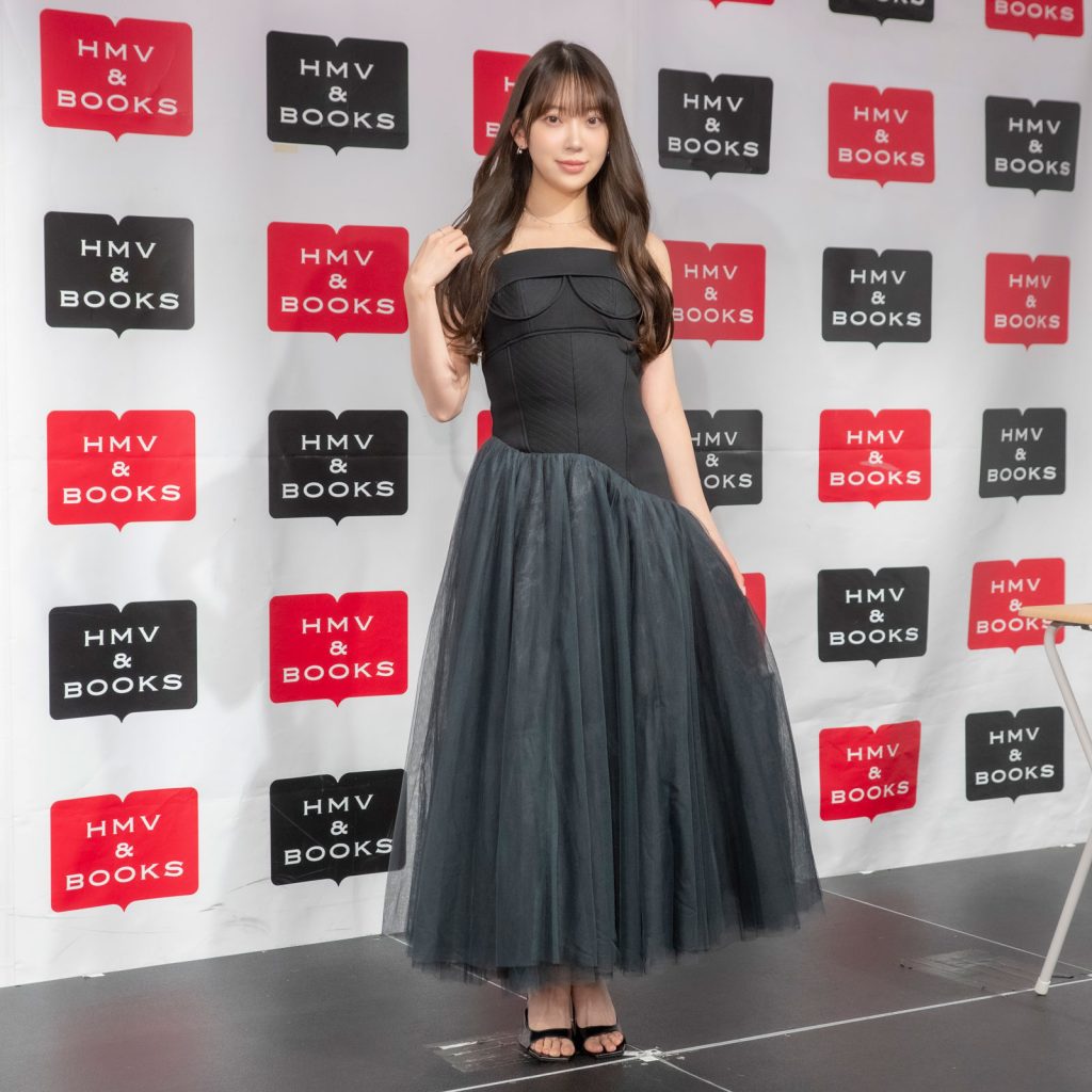 『堀未央奈 2026年卓上カレンダー』発売記念取材会より