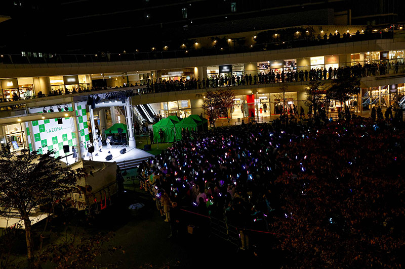 Rain Tree 3rdデジタルシングル「好きだよとどっちが先に言うのか？」リリースイベントより