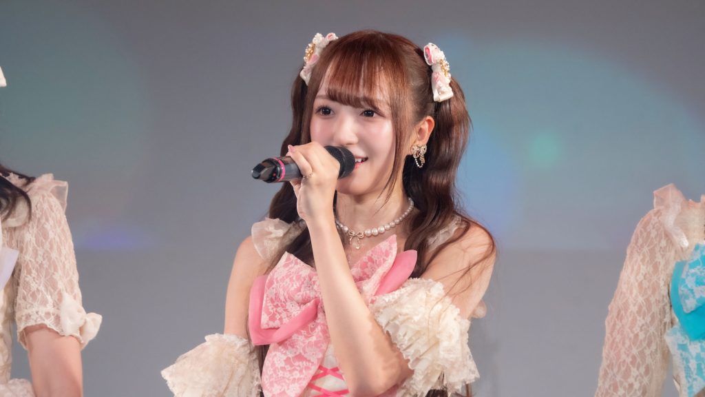 「ラフ×ラフLIVE HOUSE TOUR2025『ポップ☆トラベル～あなたに会いに来ちゃいました～」』より日比野芽奈