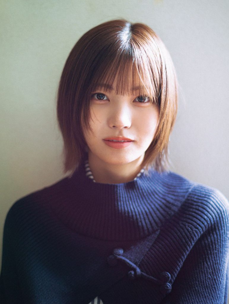 『週刊少年マガジン52号』(講談社)に登場している乃木坂46・中西アルノ