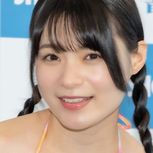 “グラビア界の絶対的エース”星名美津紀、シャワーカットでグラマラスなボディー炸裂「美し過ぎ」「とてもカワイイ」「最高です」