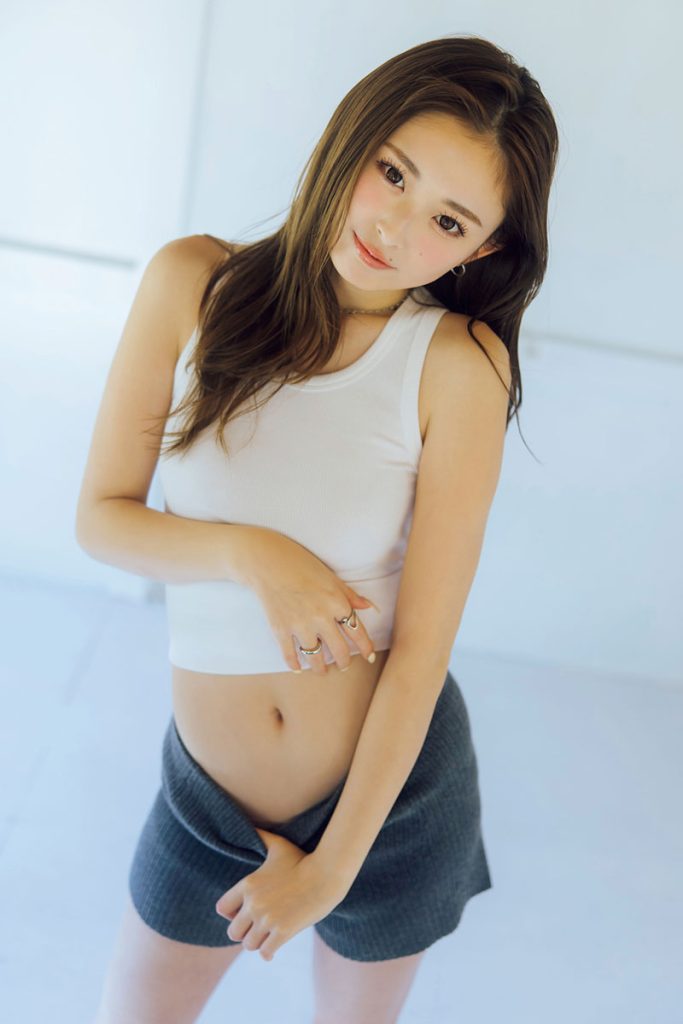 「週刊FLASH」に登場しているゆうちゃみ