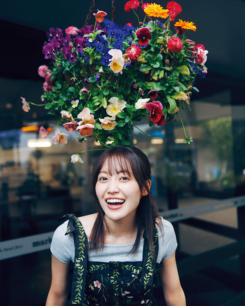 櫻坂46・松田里奈1st写真集『まつりの時間』(幻冬舎)Sony Music Shop限定版裏表紙カット