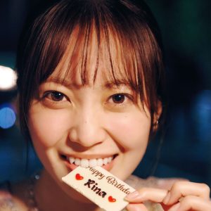 櫻坂46松田里奈、バースデーケーキと手紙のサプライズに涙も…1st写真集『まつりの時間』より新カット到着