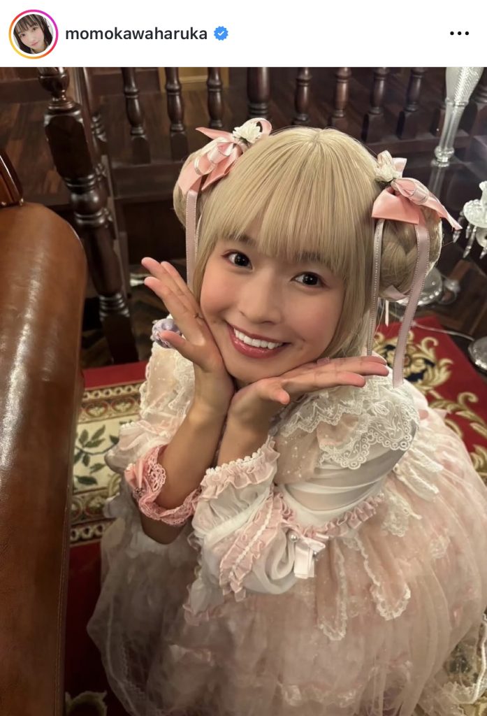 ロリータファッションで「ウルトラマンオメガ」に登場