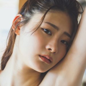 デビューしたばかりのアイドルグループ「CIDER GEM」野村るな、ニュースターのグラビアショット