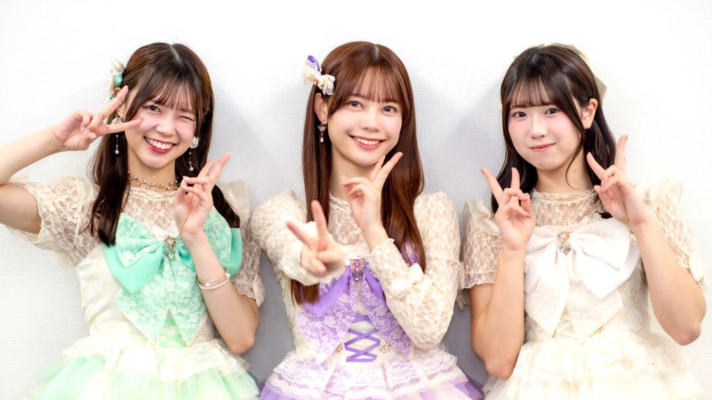 ラフ×ラフ初の全国ライブハウスツアーを振り返る高梨結、齋藤有紗、佐々木楓菜