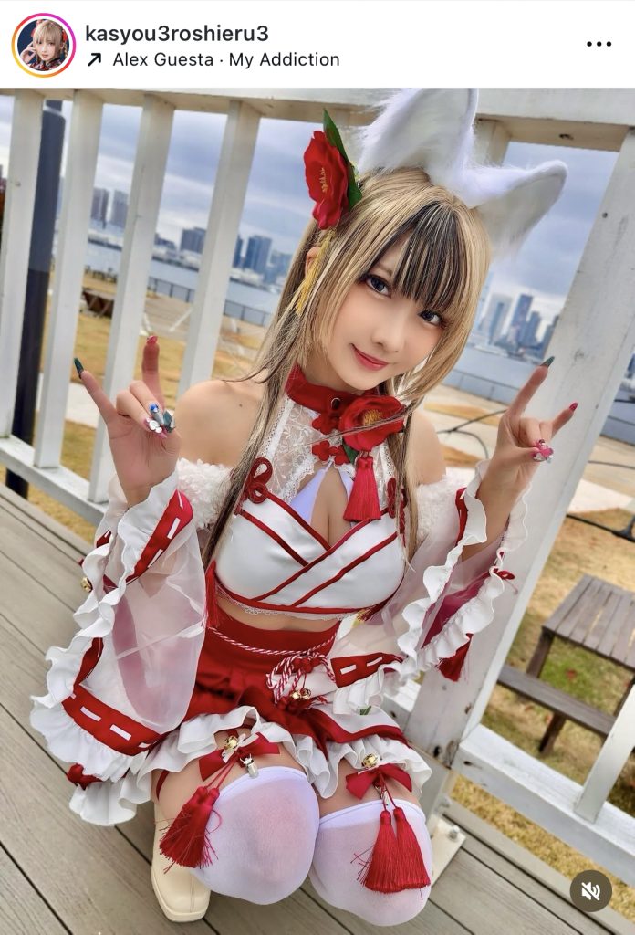 火将ロシエルが“狐×巫女”のコスプレ画像を公開した