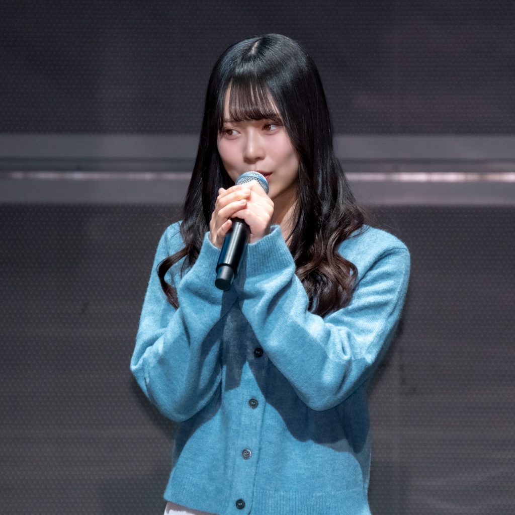 「ふるさと映画祭」内『あまっこ』舞台あいさつに登壇したNMB48龍本弥生