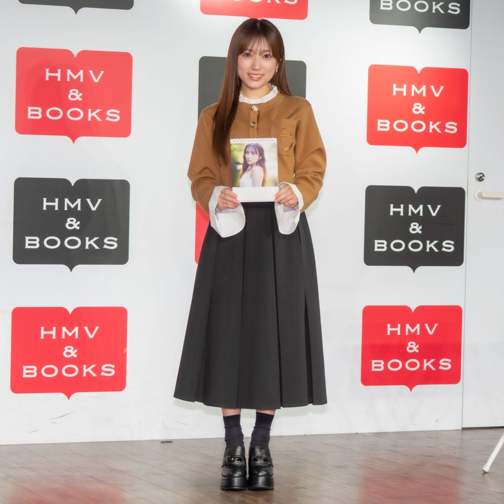 矢吹奈子が『2026カレンダー』発売記念取材会に出席