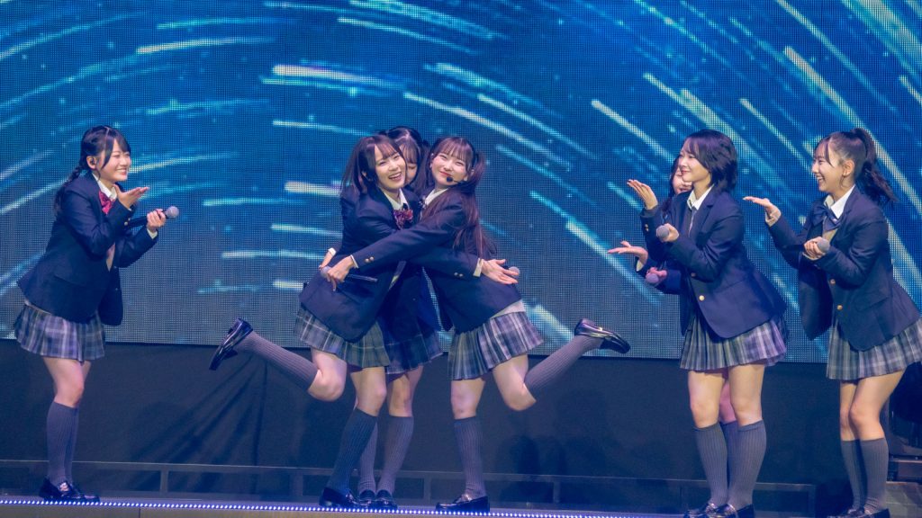 「AKB48 20th Year Live Tour 2025 in 日本武道館 ～あの頃、青春でした。これから、青春です～ リクエストアワーセットリストベスト20」より『星が消えないうちに』