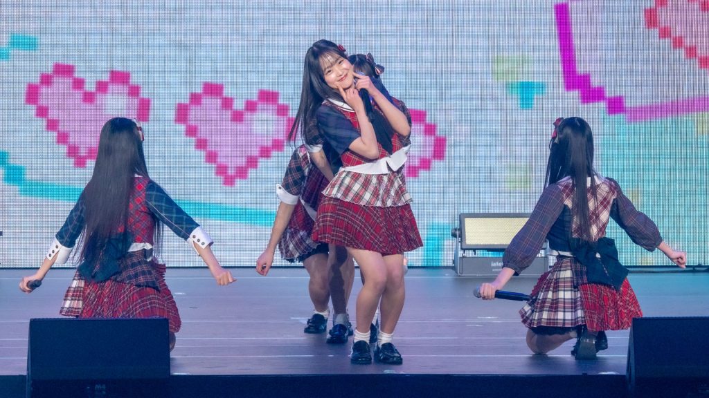 「AKB48 20th Year Live Tour 2025 in 日本武道館 ~あの頃、青春でした。これから、青春です~ リクエストアワーセットリストベスト20」より