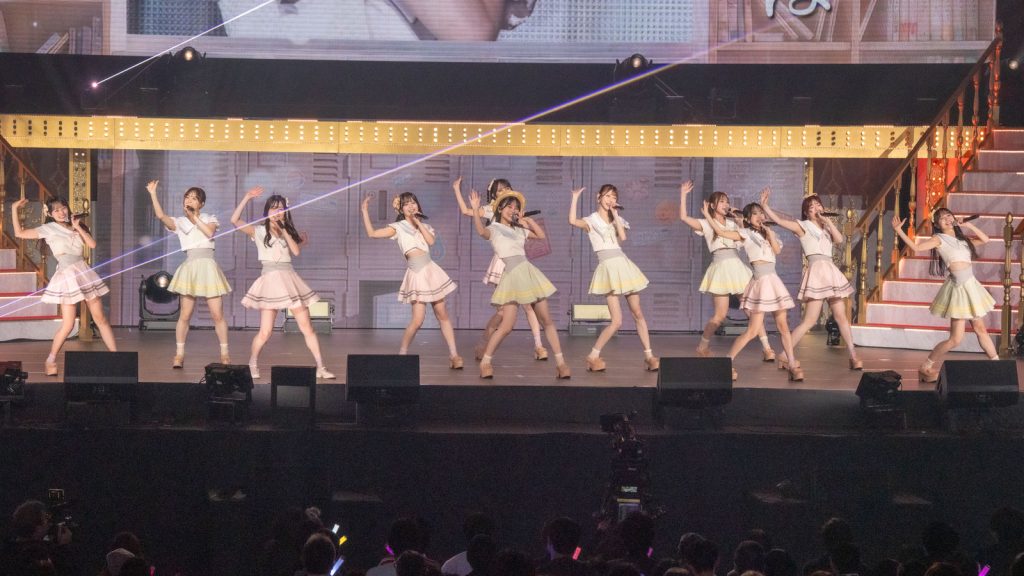 「AKB48 20th Year Live Tour 2025 in 日本武道館 ～あの頃、青春でした。これから、青春です～ リクエストアワーセットリストベスト20」より『抑えきれない衝動』