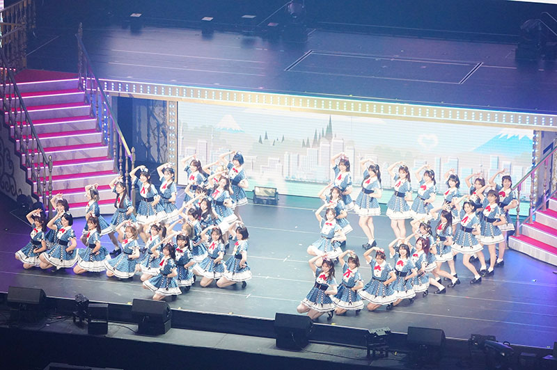 「AKB48 20th Year Live Tour 2025 in 日本武道館 ～あの頃、青春でした。これから、青春です～ 20周年記念コンサート Part1」より
