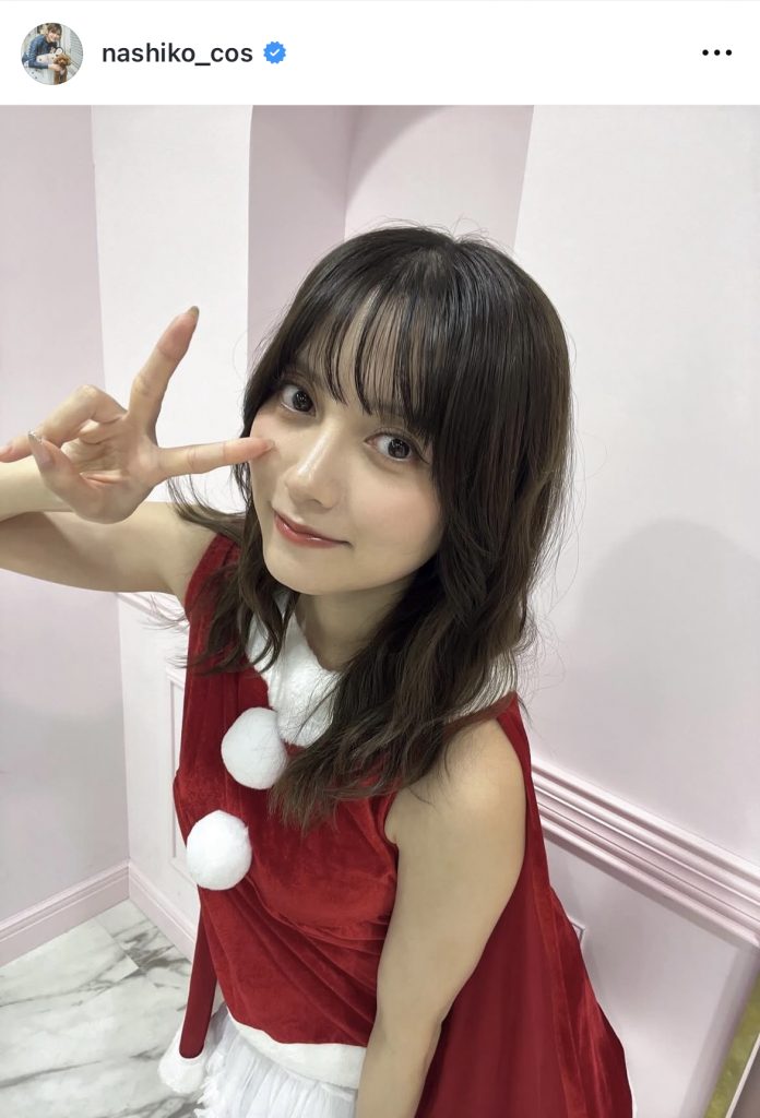 一足早くサンタコスを披露