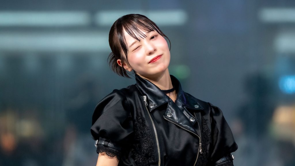 『AsIs DRIVE to 2nd YEAR ANNIVERSARY LIVE-GEAR 1ST-  FREE LIVE』より雨野せい