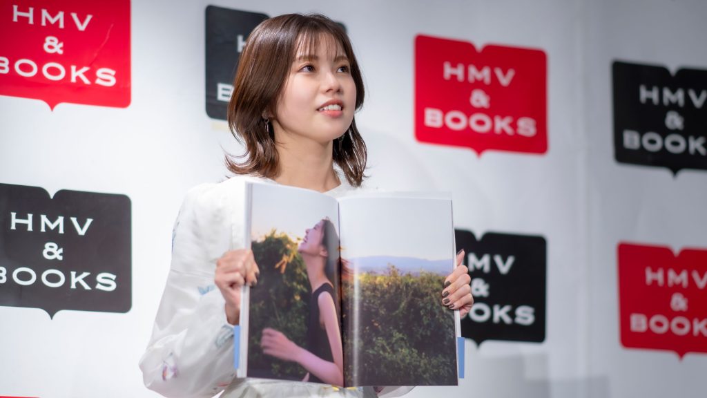 『HKT48 地頭江音々卒業写真集』発売記念取材会より