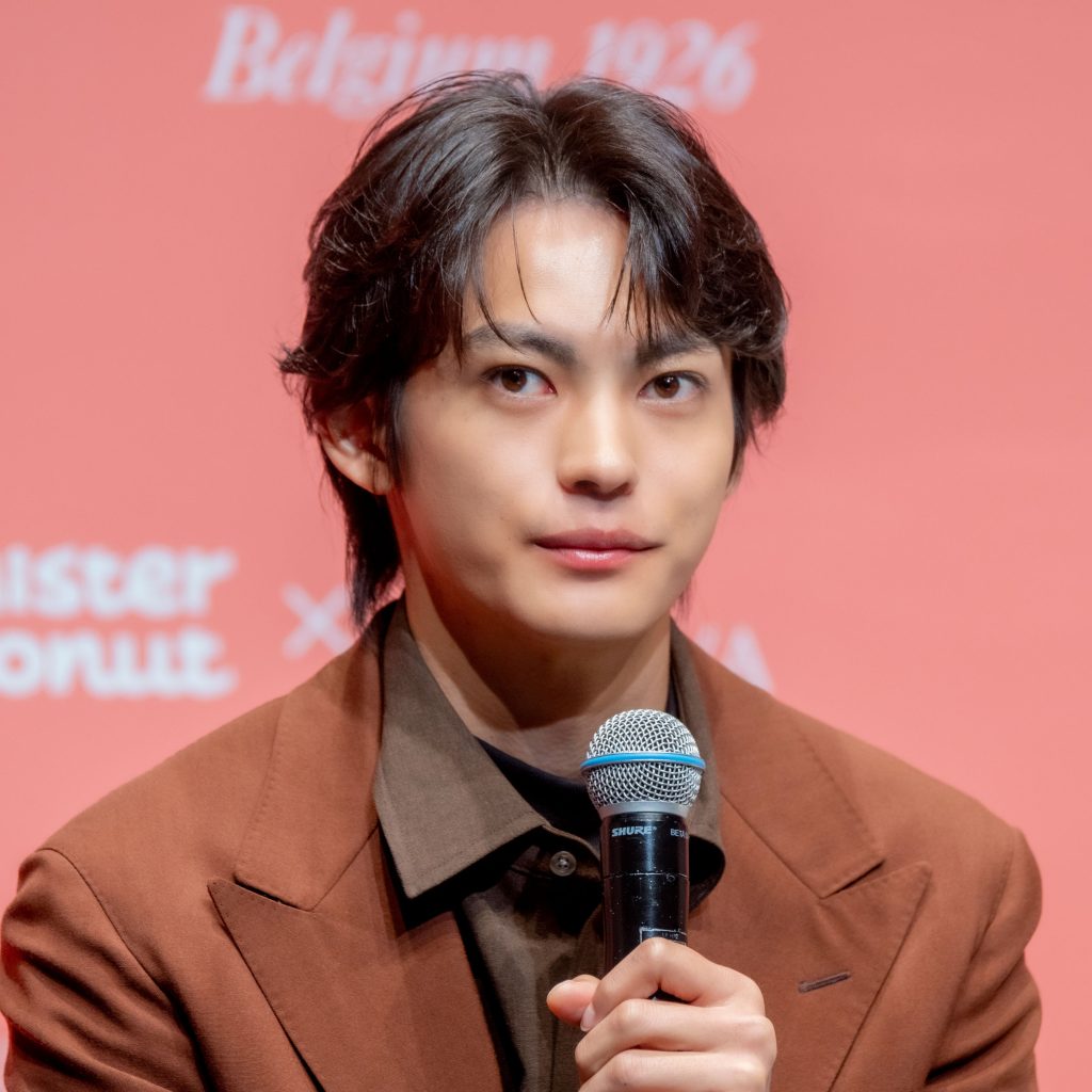 神尾楓珠が「『Mister Donut×GODIVA』新商品発表会」に出席