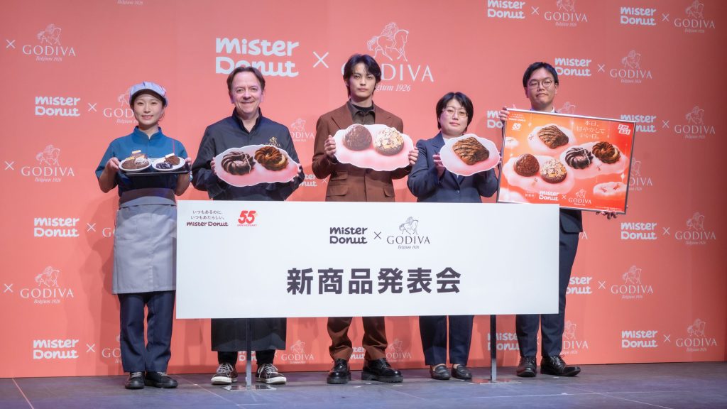 神尾楓珠が「『Mister Donut×GODIVA』新商品発表会」に出席