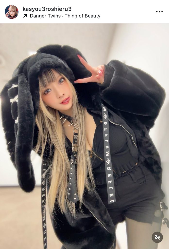 金髪&黒コーデが似合っていてかわいい火将ロシエル