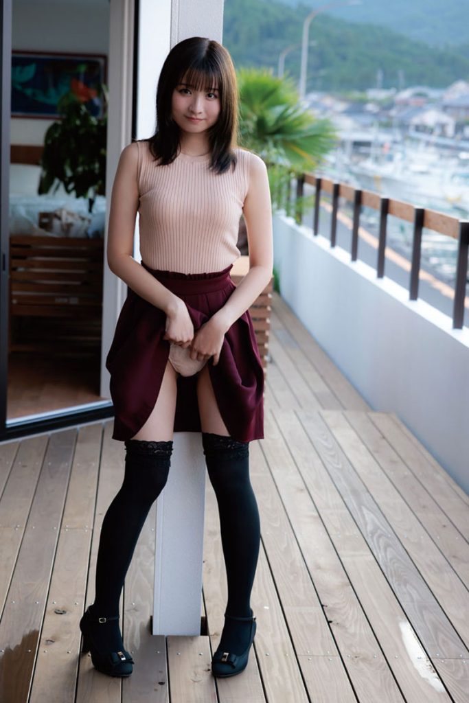 グラビアアイドル倉沢しえりイメージDVD「CHERIE」より