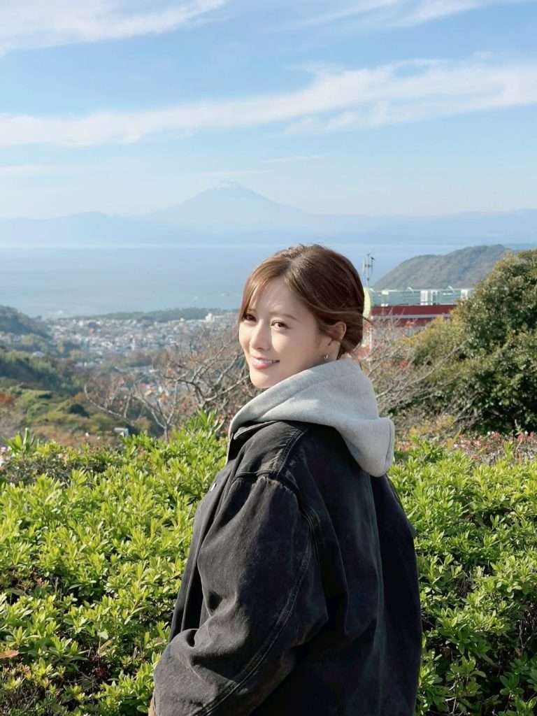 ※画像は白石麻衣オフィシャルInstagram(m.shiraishi.official)より