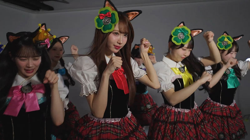 【令和のニャーKB】アイドルはウーニャニャの件 1 chorus MVより