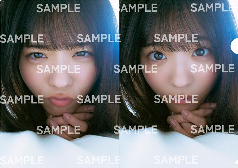 「僕が見たかった青空」金澤亜美1st写真集『プロローグ』よりローソンエンタテインメント(WEB/HMV&BOOKS SHIBUYA)購入特典クリアファイル