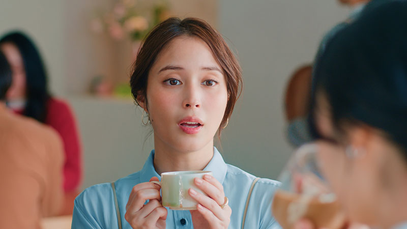 『ホットペッパービューティー』の新CM「それぞれの探し方」篇より