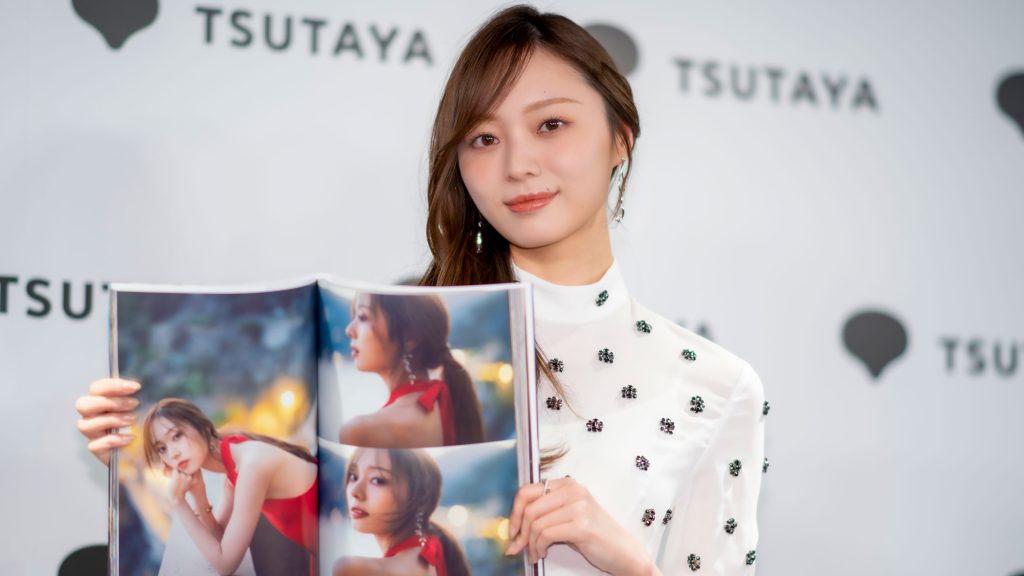 乃木坂46・梅澤美波2nd写真集『透明な覚悟』発売記念取材会より