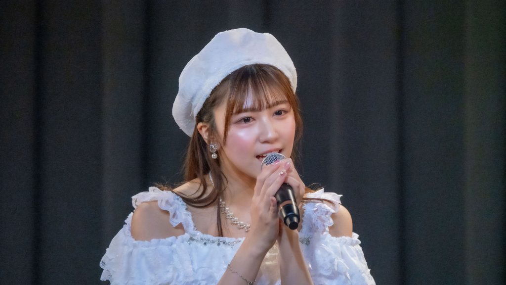 『Sophià la Mode』デビューレセプションライブより磯貝花音