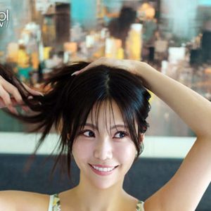 鈴木ふみ奈、1年3カ月ぶりのDVDで証明した“圧巻ボディー”とレジェンドの風格