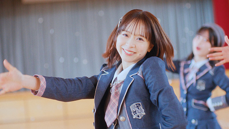 AKB48 67thシングル『名残り桜』MVより