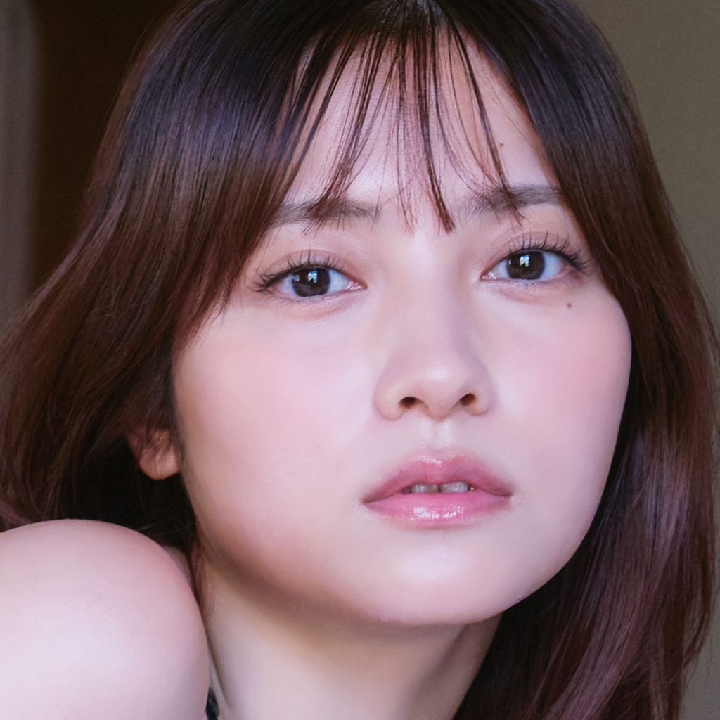 俳優としても活躍する桃月なしこがSNSに投稿した画像が話題に